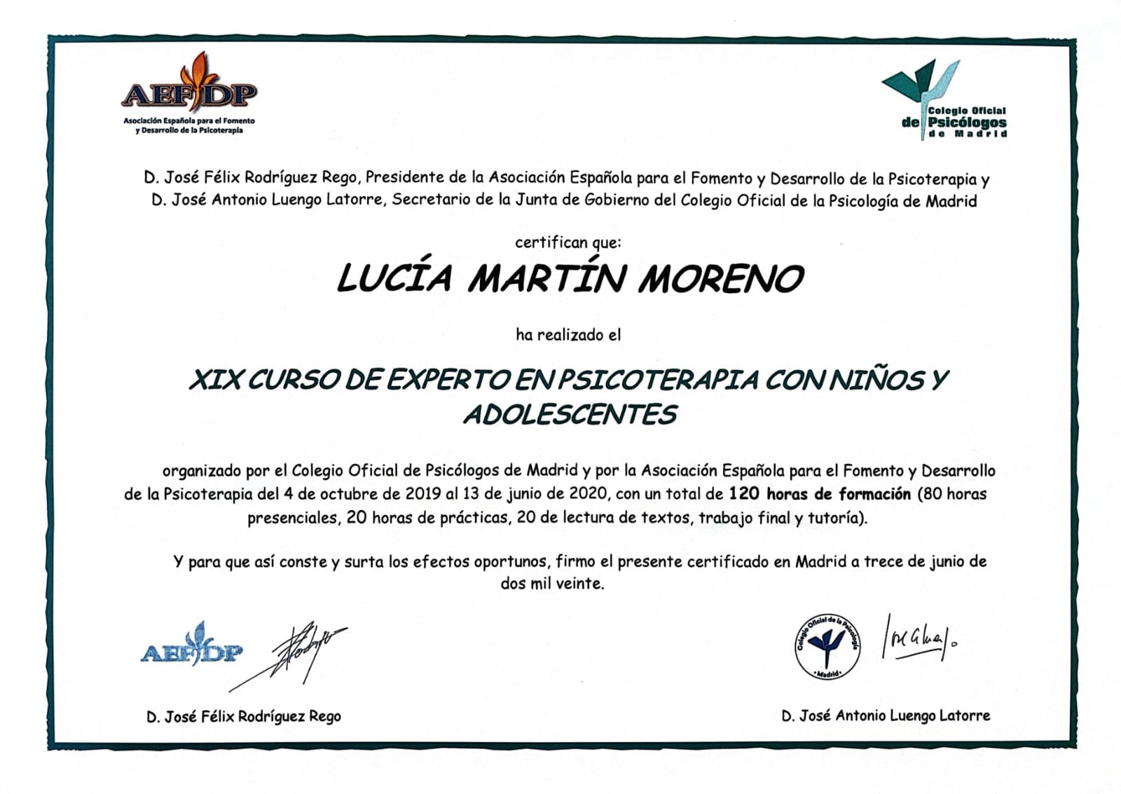 Lucía Martín Moreno - Experta en Psicoterapia con Niños y Adolescentes. Diploma de Experto en Psicoterapia con Niños y Adolescentes de la psicóloga Lucía Martín