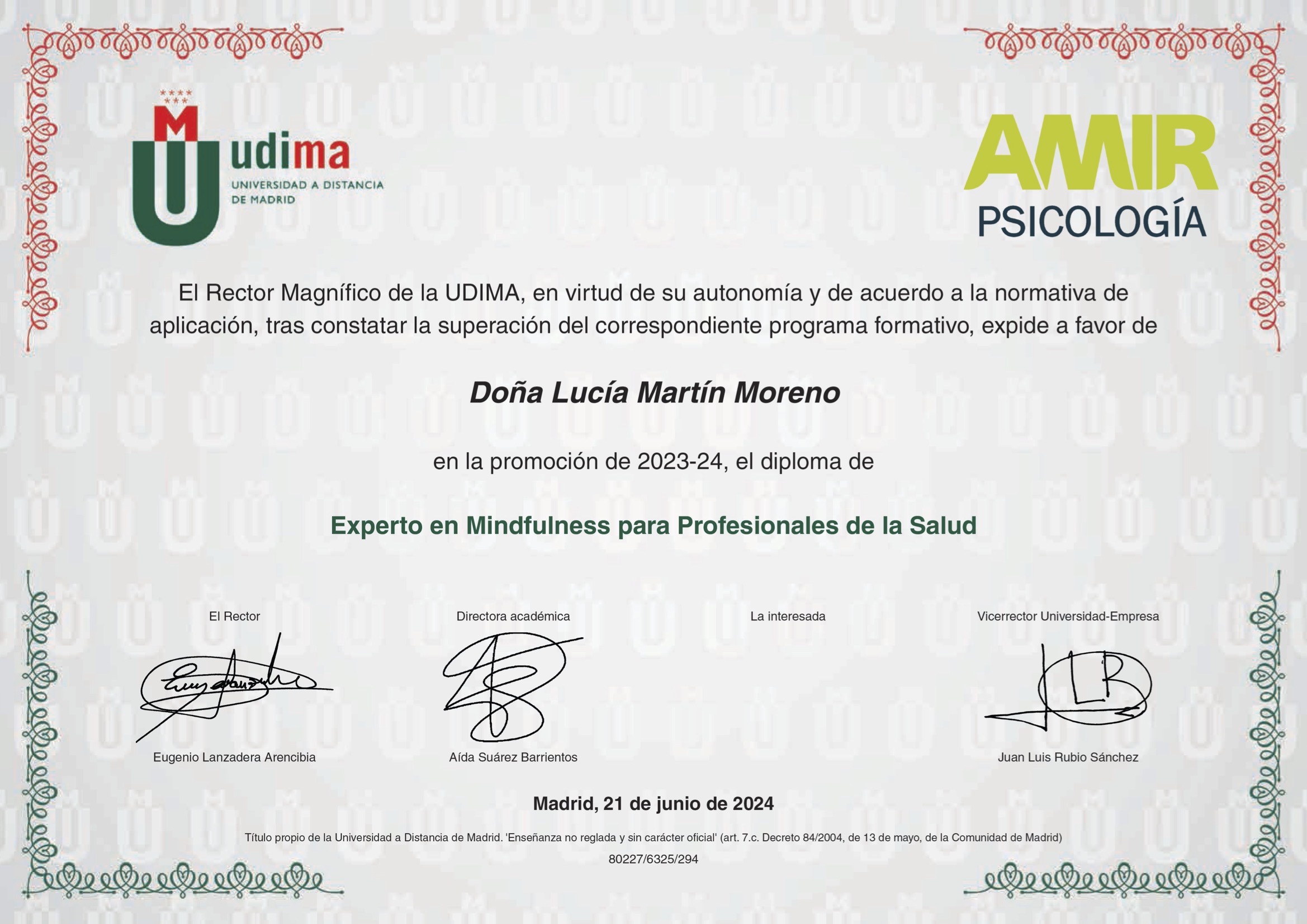 Acreditación oficial como Experta en Mindfulness para Profesionales de la Salud. Diploma de Experta en Mindfulness para Profesionales de la Salud de la psicóloga Lucía Martín Moreno
